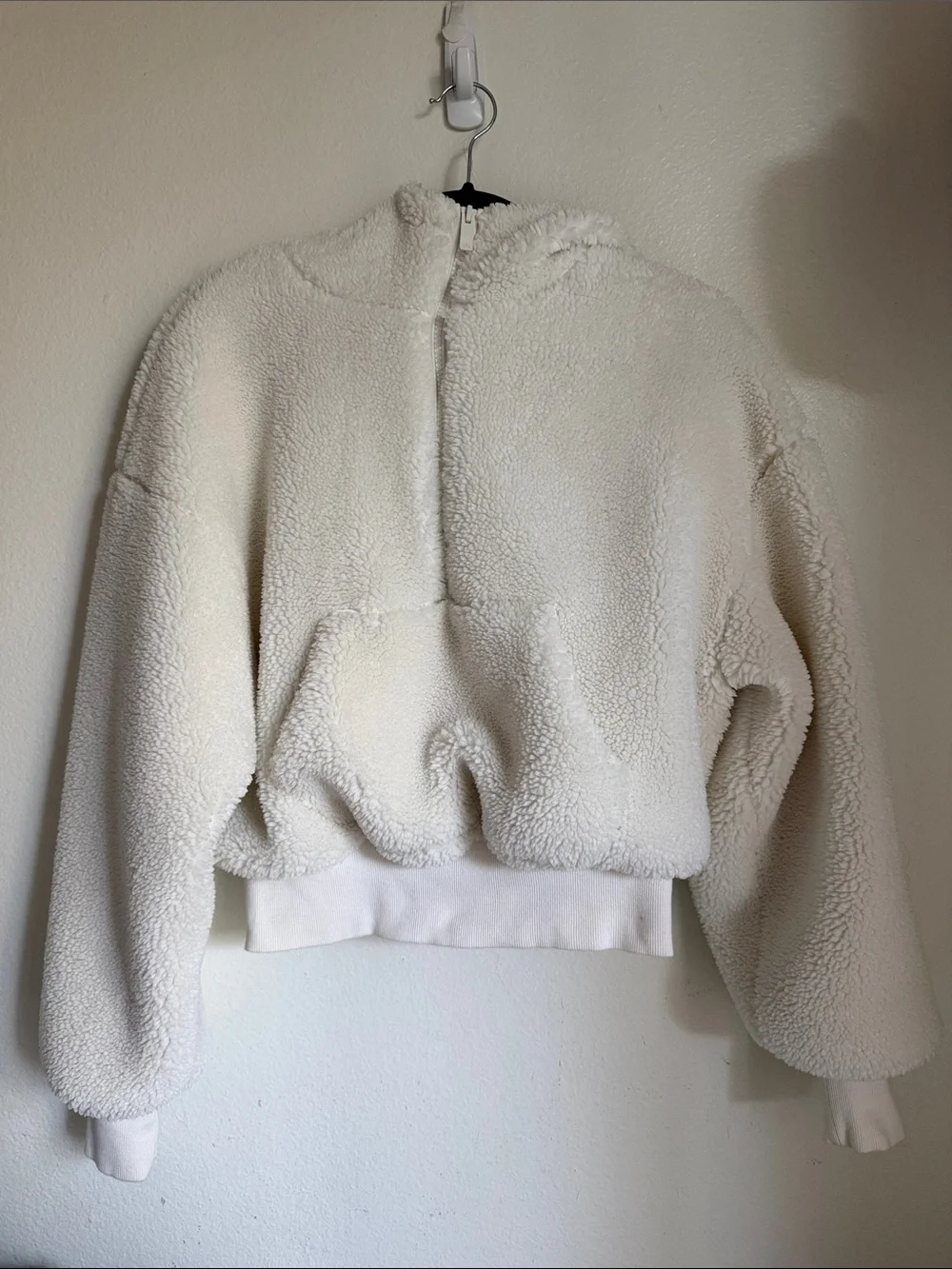 ALO Yoga Cream Sherpa Half-Zip Teddy Jacket - Picture 2 of 7